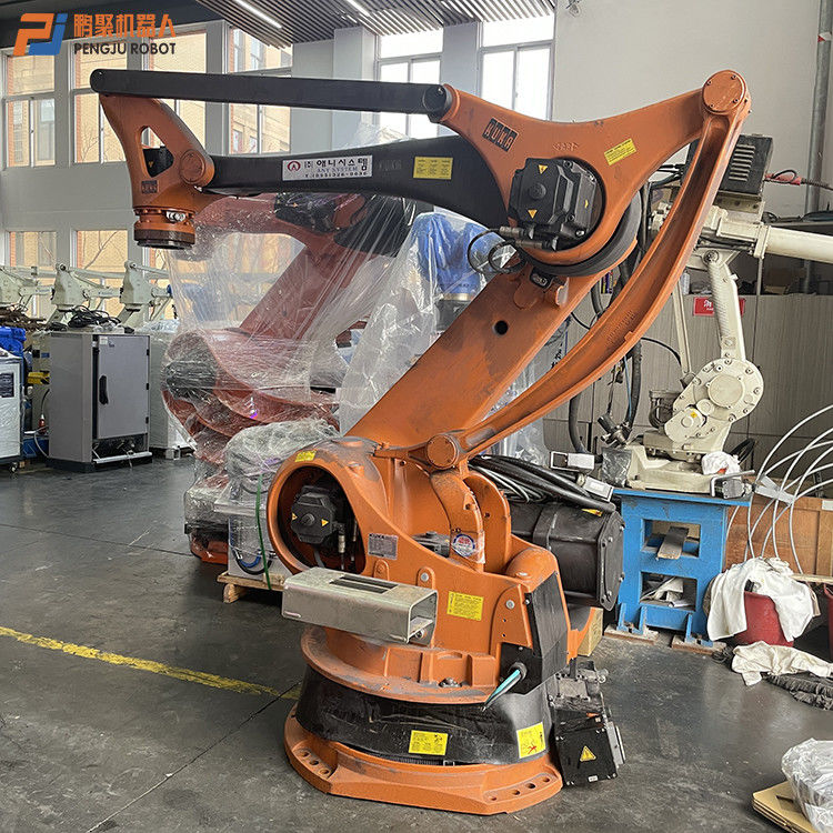 Robot xếp hàng bốn trục Kuka KR100-2PA với sải tay tải trọng 3200mm 500kg