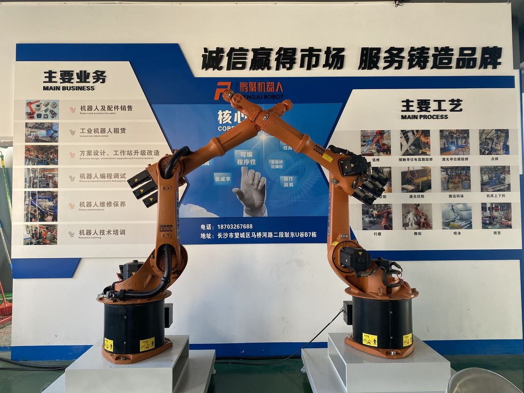 Kuka KR16-3 16kg tải trọng 1611mm đạt được Chương trình lắp đặt trần nhà máy hàn robot cho linh hoạt và hàn cung lắp ráp lớp phủ cắt máy tải máy