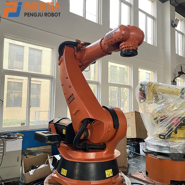 KR210 Máy robot pha lê 6 trục và làn sàn cho tải trọng nặng