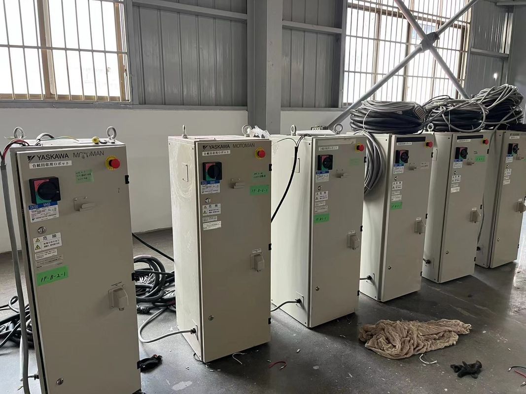 MH50 Robot YASKAWA sử dụng ± 0.07mm Lặp lại để loại bỏ và cắt vật liệu