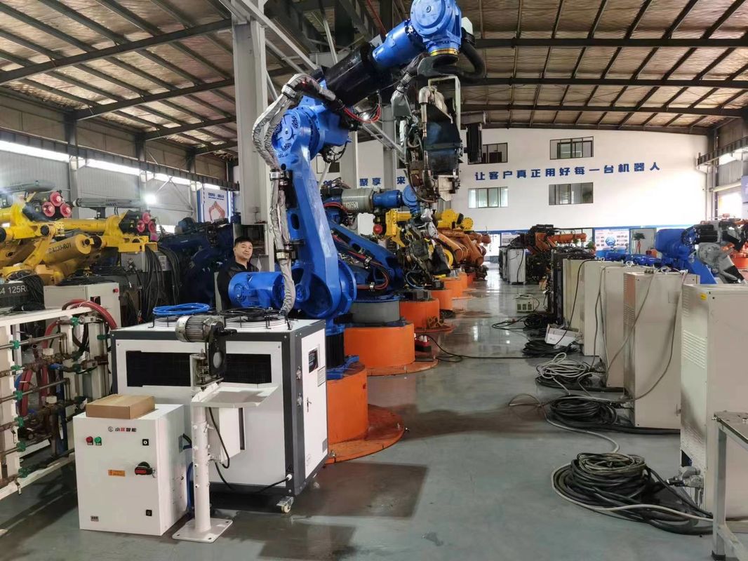 Yasakawa Es165d Robot hàn điểm cho hợp kim nhôm mạ thép không gỉ