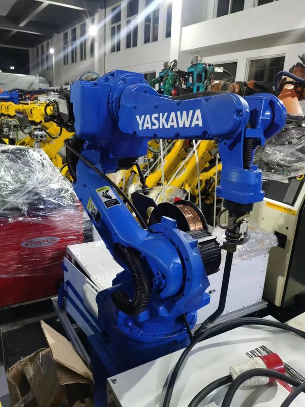hàn công nghiệp MA1400 Yaskawa sử dụng cánh tay robot với tải trọng 3kg với tủ điều khiển 6 trục