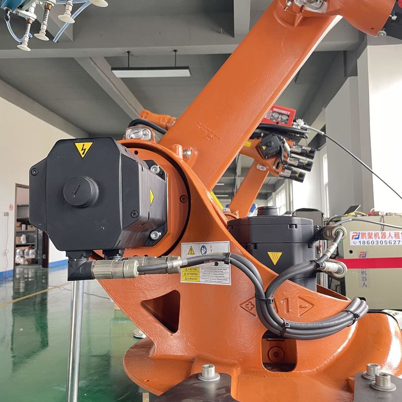 KUKA Kr16 Robot hàn cung với bộ điều khiển XP tải và thả các bộ phận xử lý bộ phận cánh tay robot công nghiệp