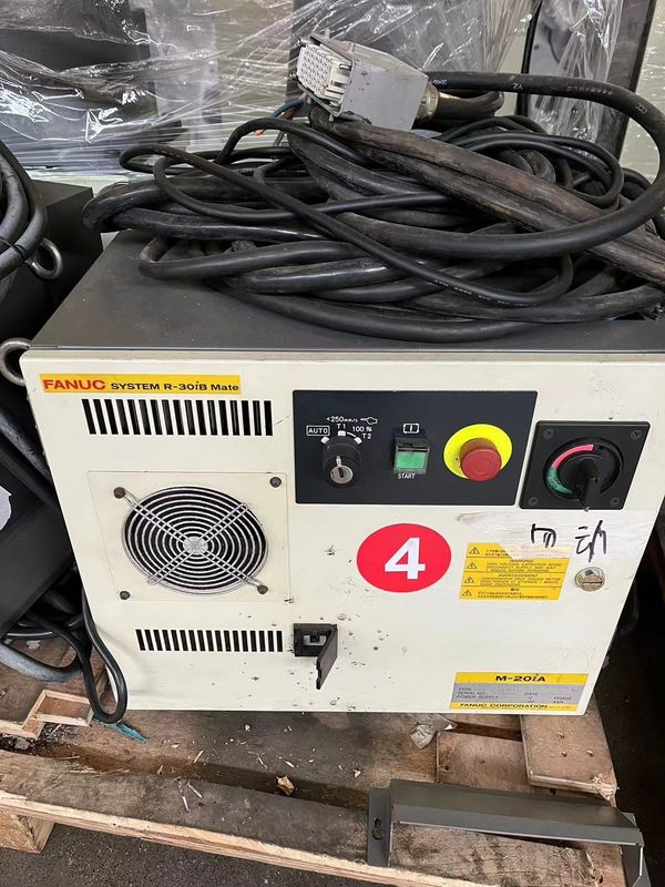 FANUC M-20iA / 10L, tải trọng 10kg, 2009mm Reach, robot xử lý vật liệu hàn cung, robot máy nghiền, tải