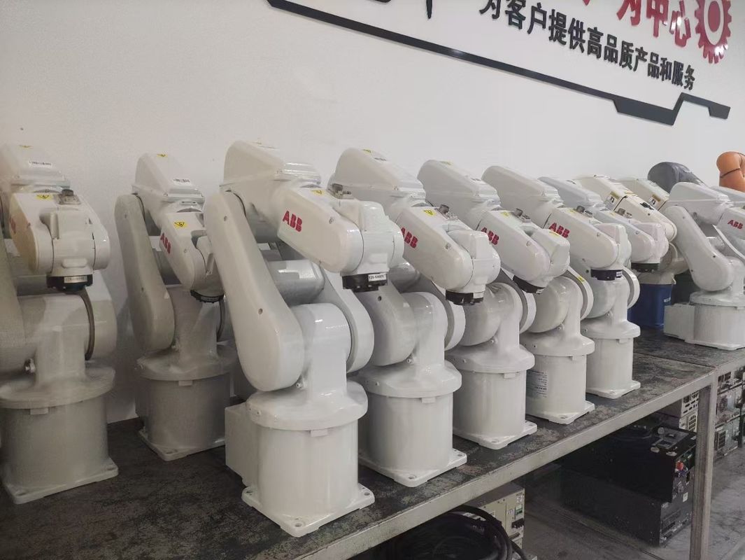 ABB IRB 1200 (5/0.9) Robot xử lý bộ phận, đánh bóng, đo lường, lắp ráp bộ phận