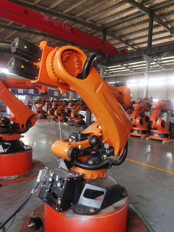 KUKA KR240 R2700 Prime KRC4 Controller 6-Axis Palletizing Robot Sự kết hợp hoàn hảo 2700mm đạt tải trọng 240kg