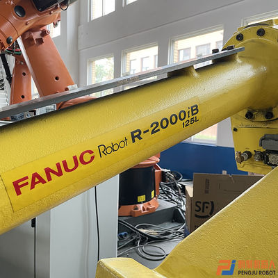Hàn điểm Robot FANUC đã qua sử dụng FANUC 2000iB 125L đã qua sử dụng