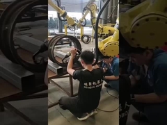 KUKA KR210 Robot 6 trục IP 65 An toàn Kuka lập trình cho tất cả các nhu cầu hàn và palleting của bạn